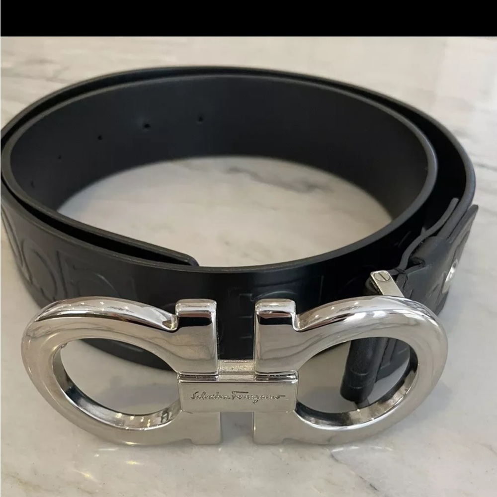 Salvatore Ferragamo Black Leather belt W Silver Buckle men Size 40